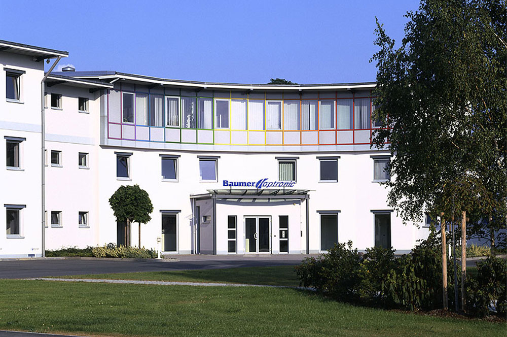 Gebäude für Forschung, Verwaltung und Produktion Baumer Optronic Radeberg