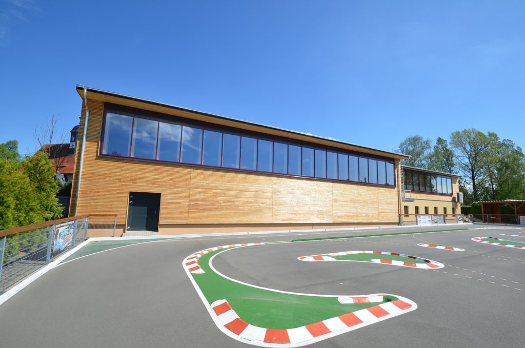 Sporthalle Ruppendorf übergeben