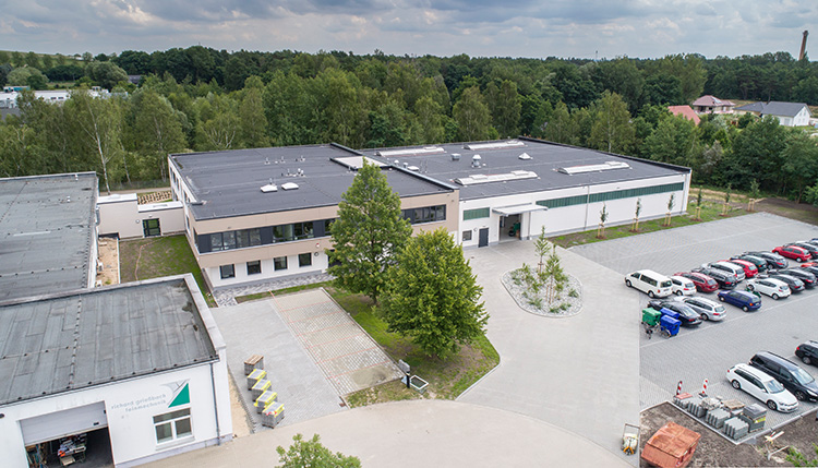 Produktions-und Bürogebäude für Fa. Griessbach Luckenwalde